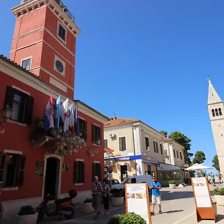 Dea, 180 M From The דירה Novigrad Istria