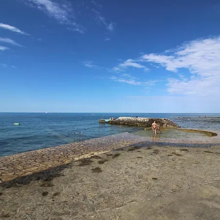 Dea, 180 M From The * Novigrad Istria